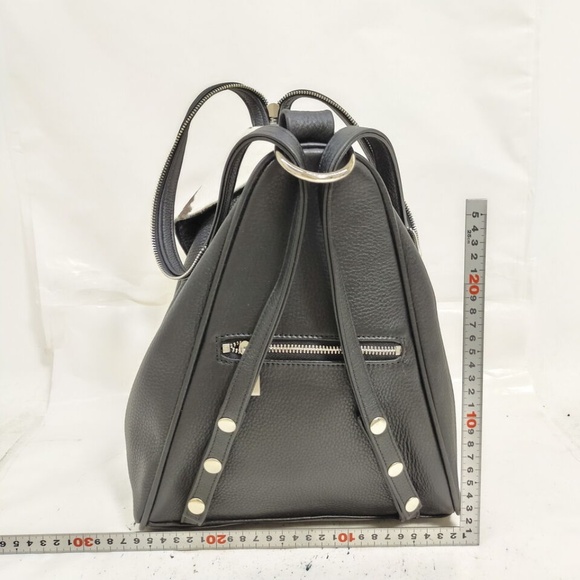 UGG BackPack Bag Black Leather - Picture 2 of 9